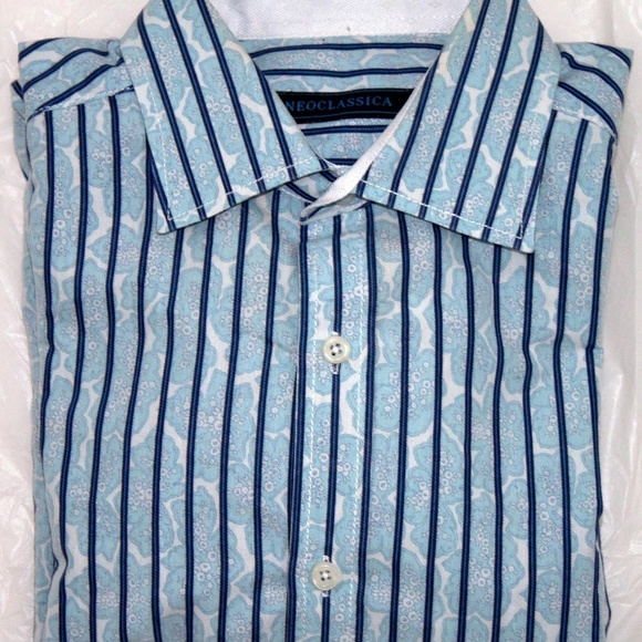 Neoclassica  Flip Cuff Long Sleeve Shirt - Picture 2 of 5